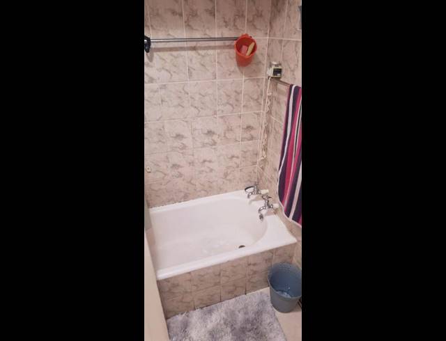 2 BEDROOM PROPERTY TO RENT IN BAILLIE PARK